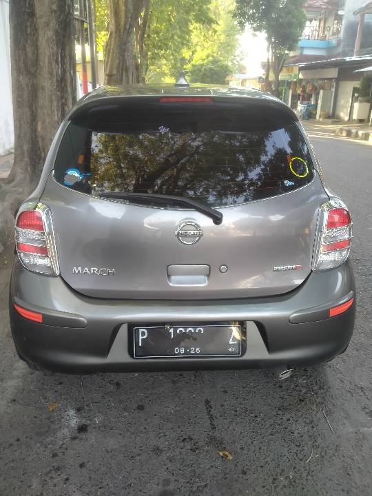 2011 Nissan March  1.2 MT 2011 Nissan March  1.2 MT