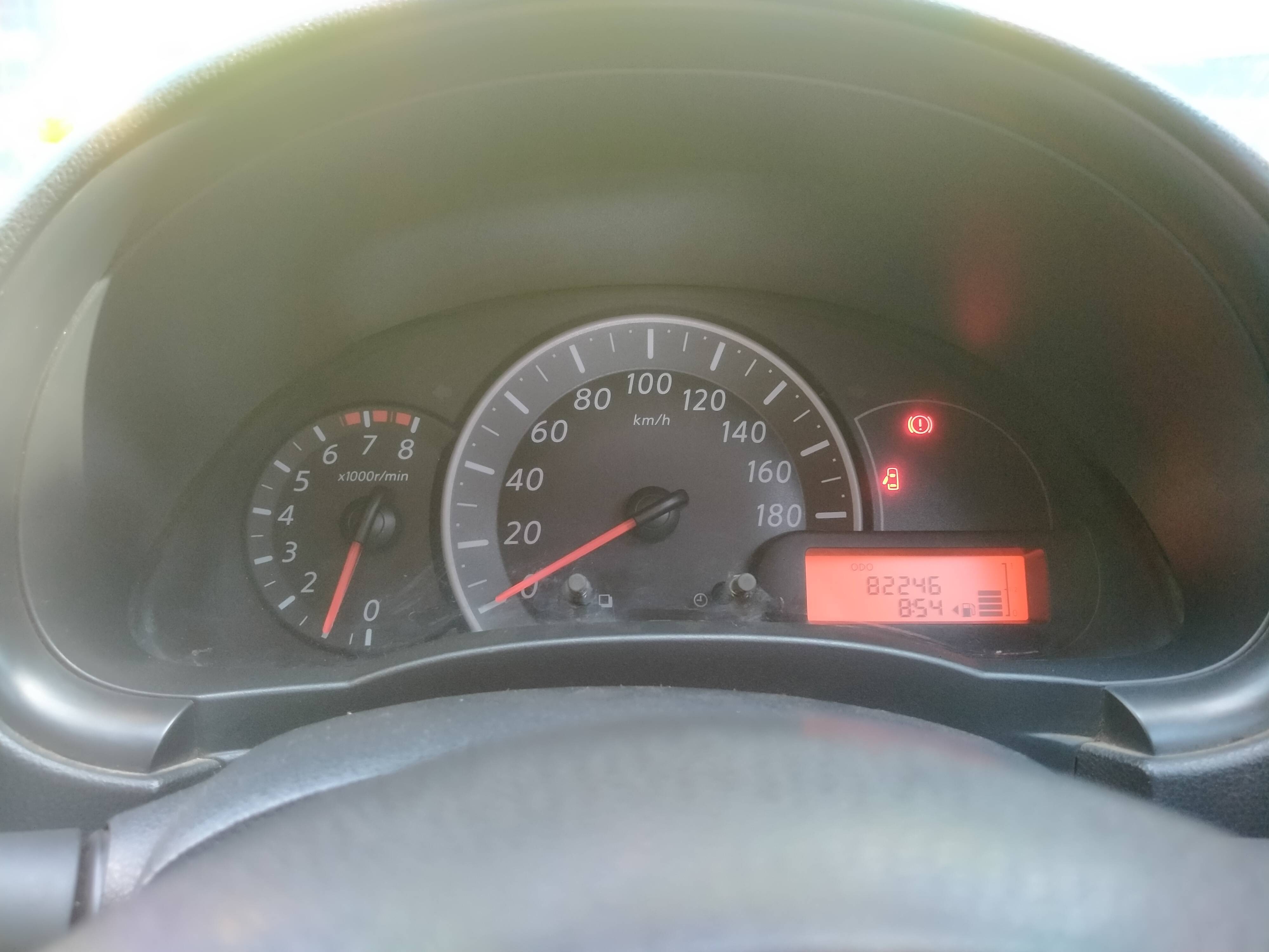 2011 Nissan March  1.2 MT 2011 Nissan March  1.2 MT