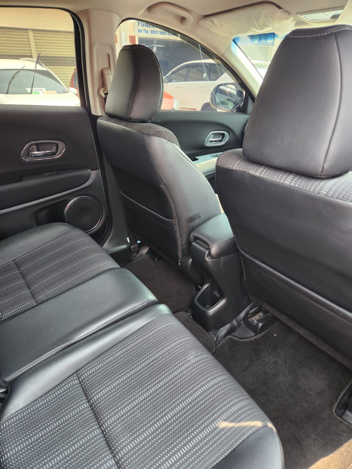 2015 Honda HRV  1.5 E AT 2015 Honda HRV  1.5 E AT