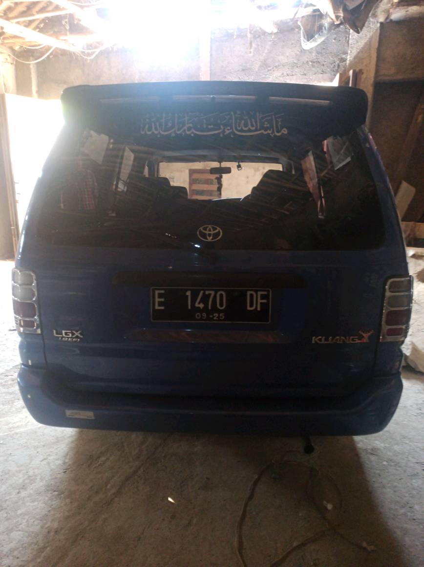 2000 Toyota Kijang  1.8L LGX 2000 Toyota Kijang  1.8L LGX