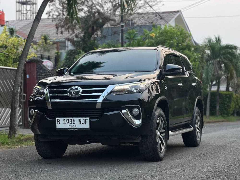 Old 2018 Toyota Fortuner SRZ 4X2 TRD 2.7L AT SRZ 4X2 TRD 2.7L AT