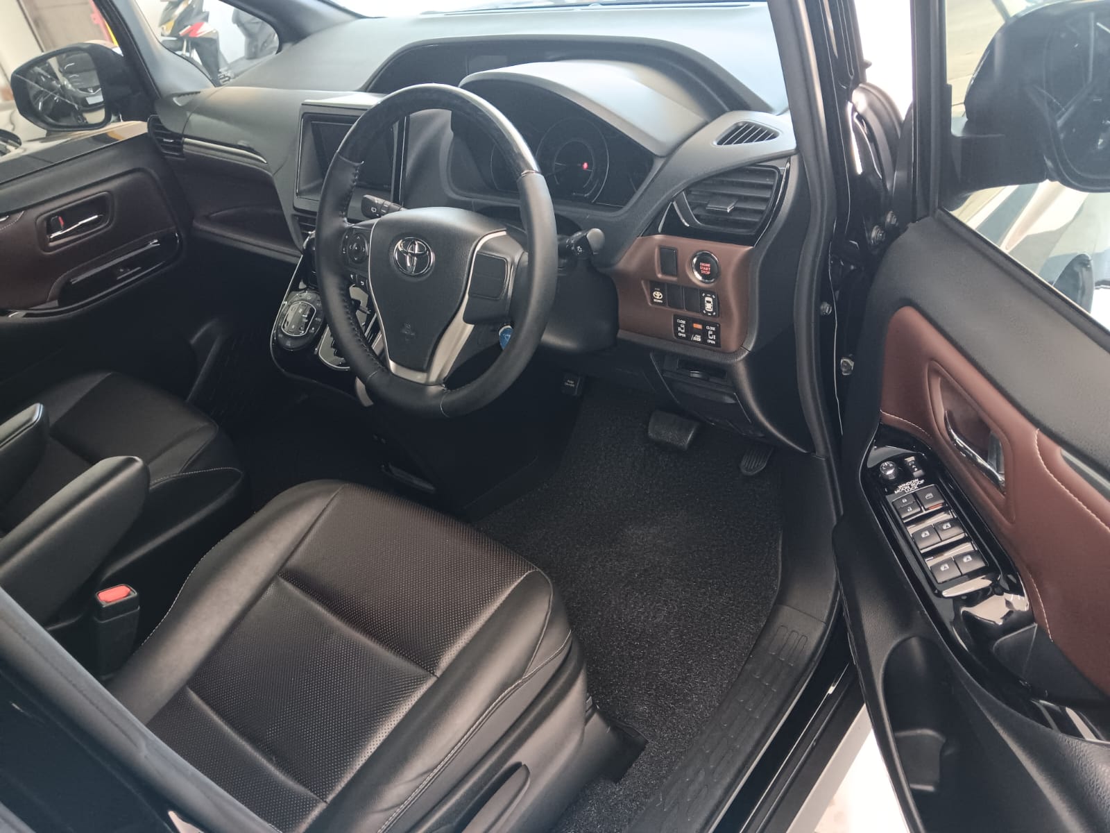 2019 Toyota Voxy 2019 Toyota Voxy