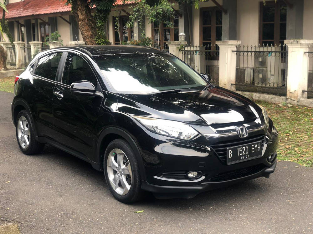 2015 Honda HRV  1.5L E CVT Bekas