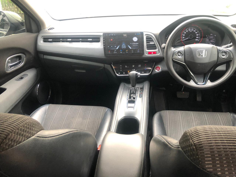 2015 Honda HRV  1.5L E CVT 2015 Honda HRV  1.5L E CVT