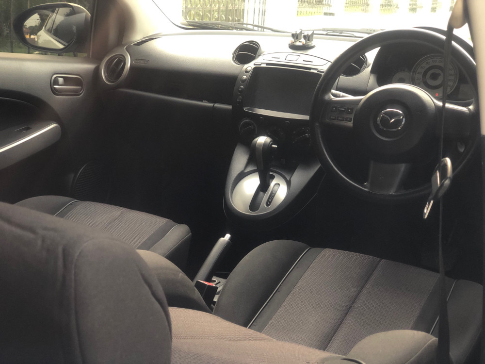 2012 Mazda 2 Sedan 2012 Mazda 2 Sedan