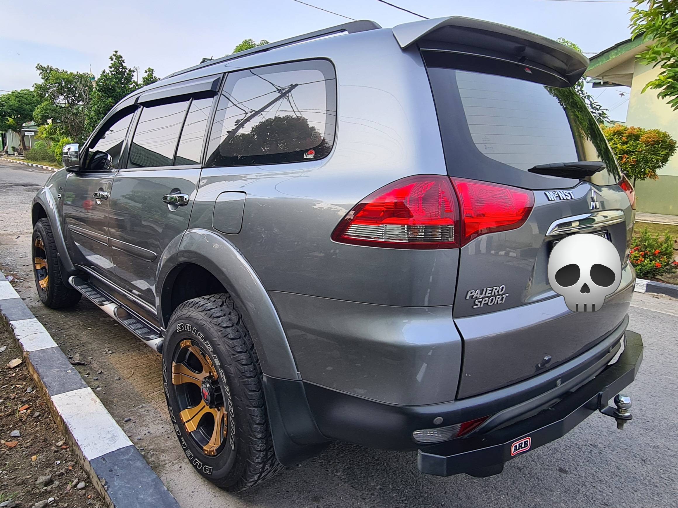 2014 Mitsubishi Pajero Sport 2014 Mitsubishi Pajero Sport