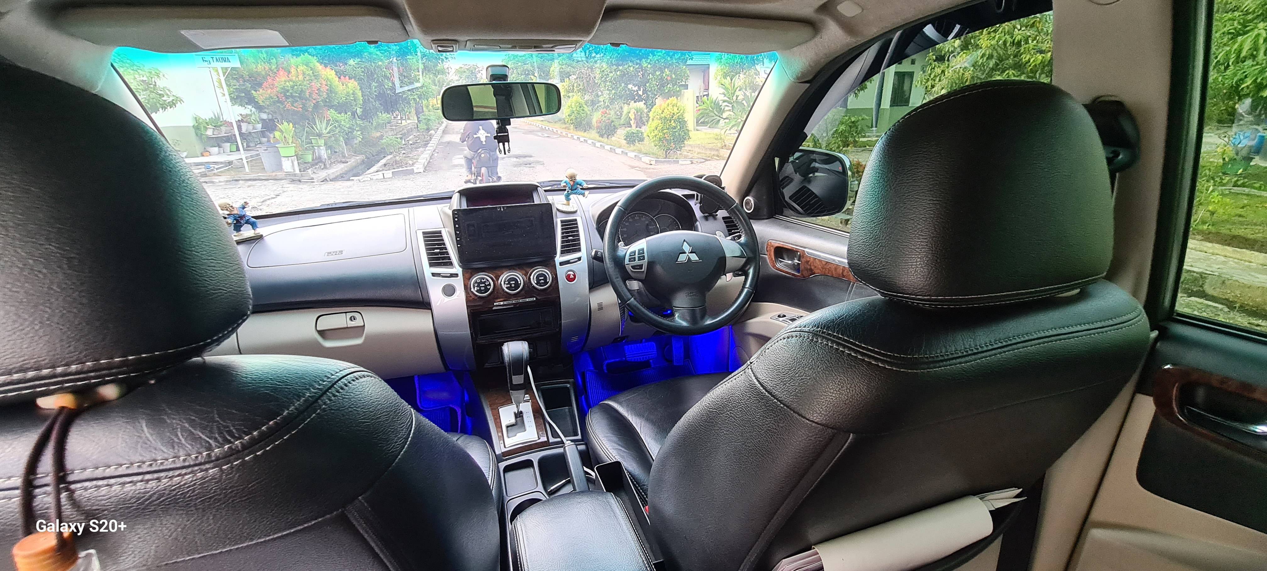 2014 Mitsubishi Pajero Sport 2014 Mitsubishi Pajero Sport