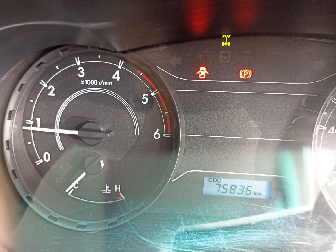 2018 Toyota Hilux Double Cabin E 2.5L MT 2018 Toyota Hilux Double Cabin E 2.5L MT