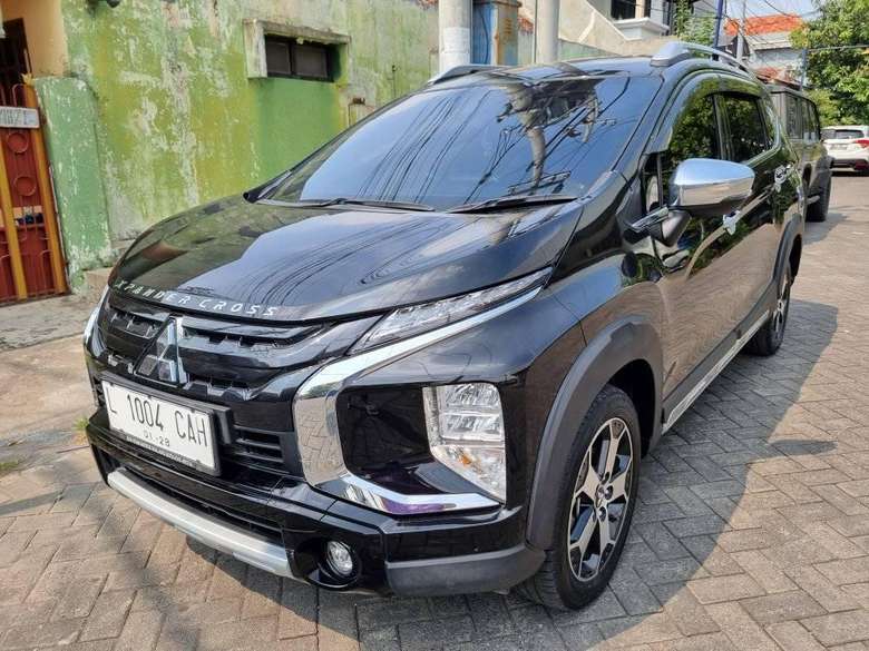 2022 Mitsubishi Xpander Cross Premium CVT 2022 Mitsubishi Xpander Cross Premium CVT