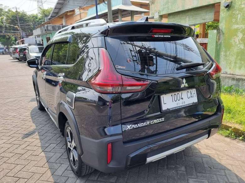 2022 Mitsubishi Xpander Cross Premium CVT 2022 Mitsubishi Xpander Cross Premium CVT