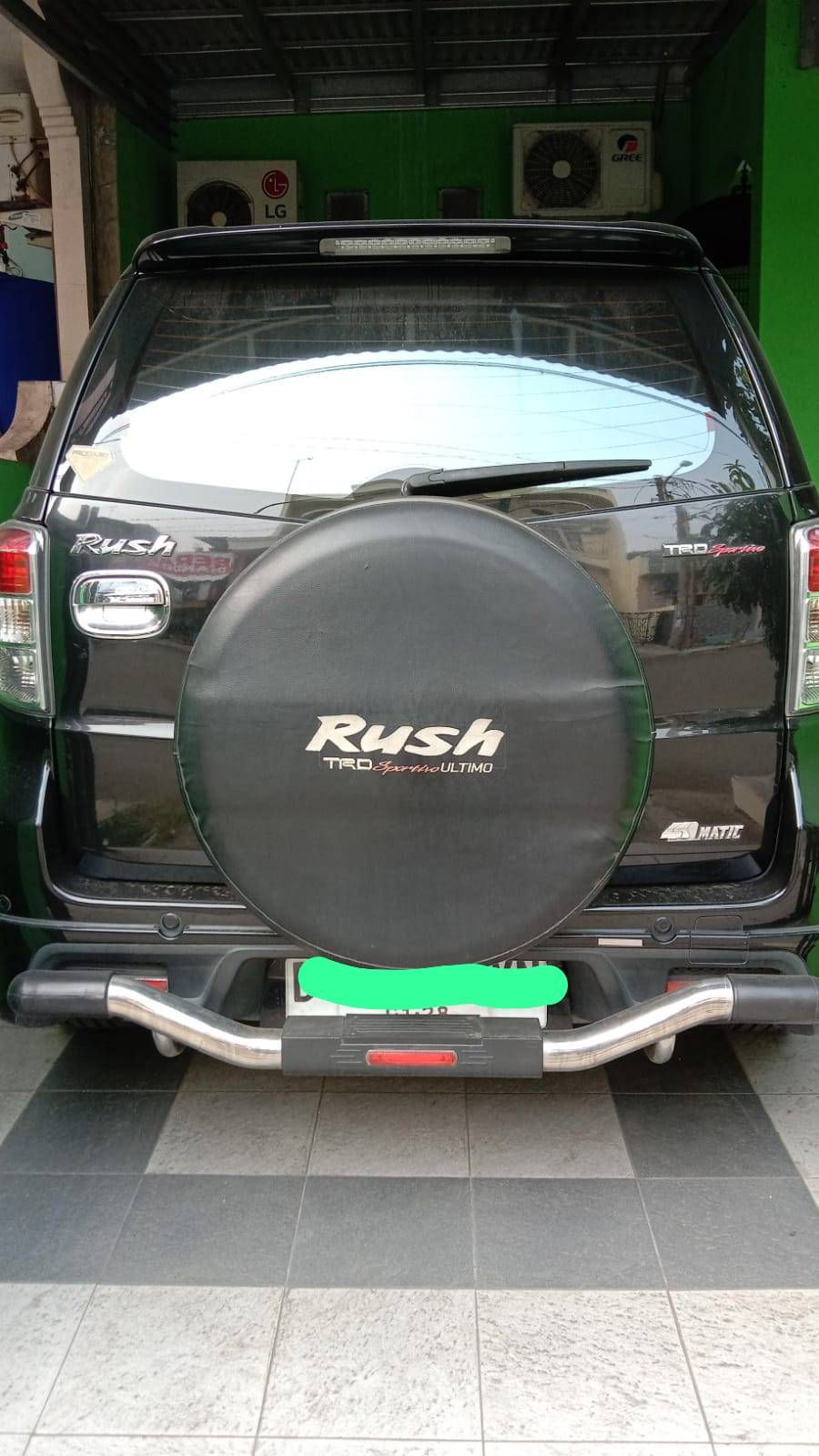 2013 Toyota Rush S TRD SPORTIVO 1.5L AT 2013 Toyota Rush S TRD SPORTIVO 1.5L AT