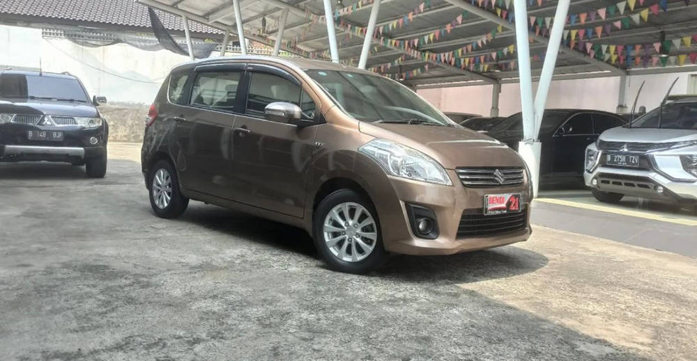 Beli mobil bekas