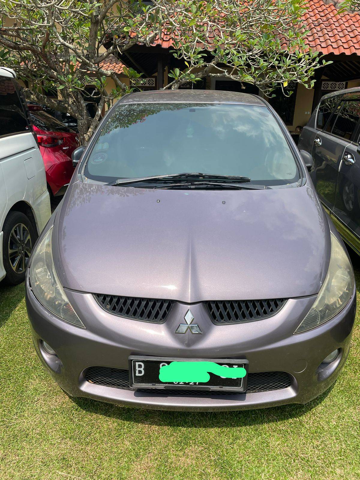 Second Hand 2005 Mitsubishi Grandis Second Hand 2005 Mitsubishi Grandis