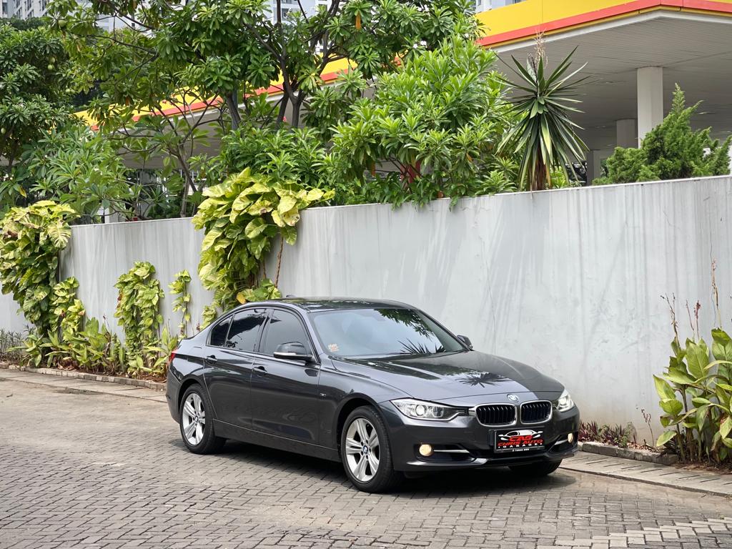 2015 BMW 3 Series Sedan 2015 BMW 3 Series Sedan