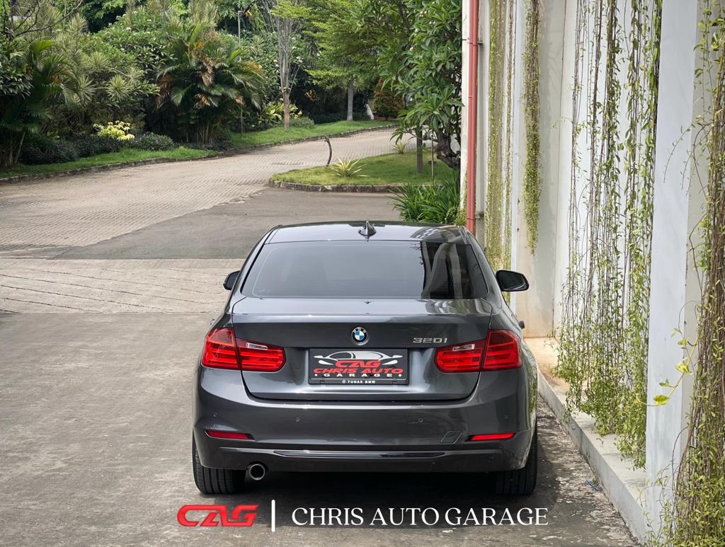 2015 BMW 3 Series Sedan 2015 BMW 3 Series Sedan