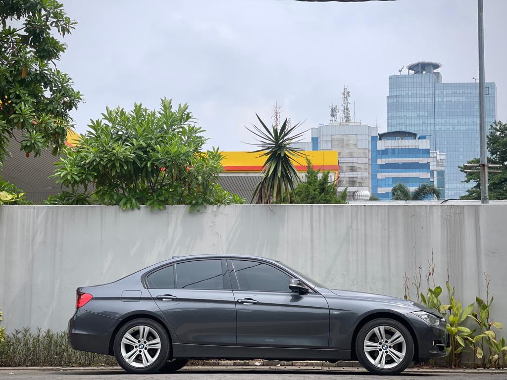 2015 BMW 3 Series Sedan 2015 BMW 3 Series Sedan