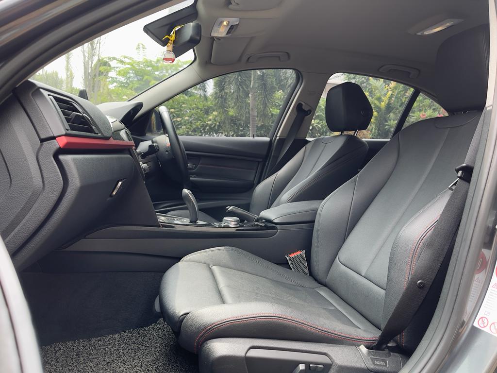 2015 BMW 3 Series Sedan 2015 BMW 3 Series Sedan