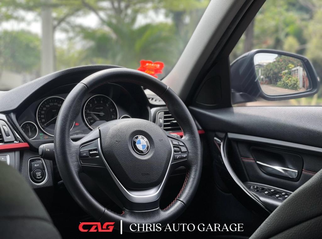 2015 BMW 3 Series Sedan 2015 BMW 3 Series Sedan