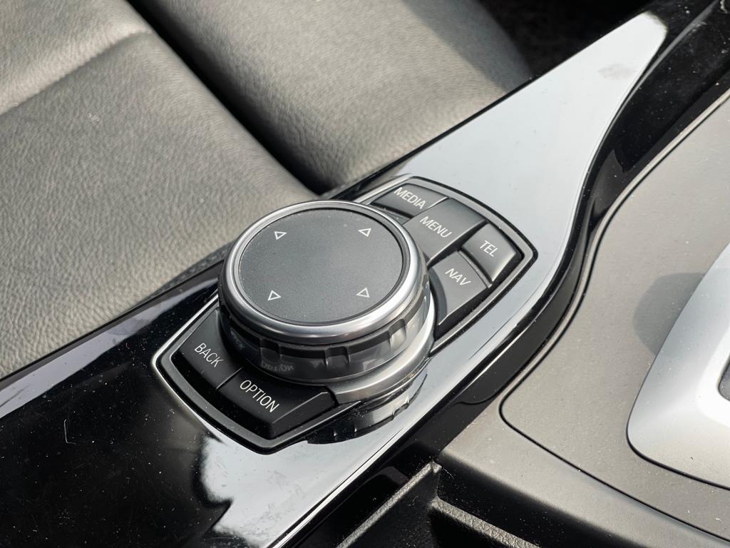 2015 BMW 3 Series Sedan 2015 BMW 3 Series Sedan