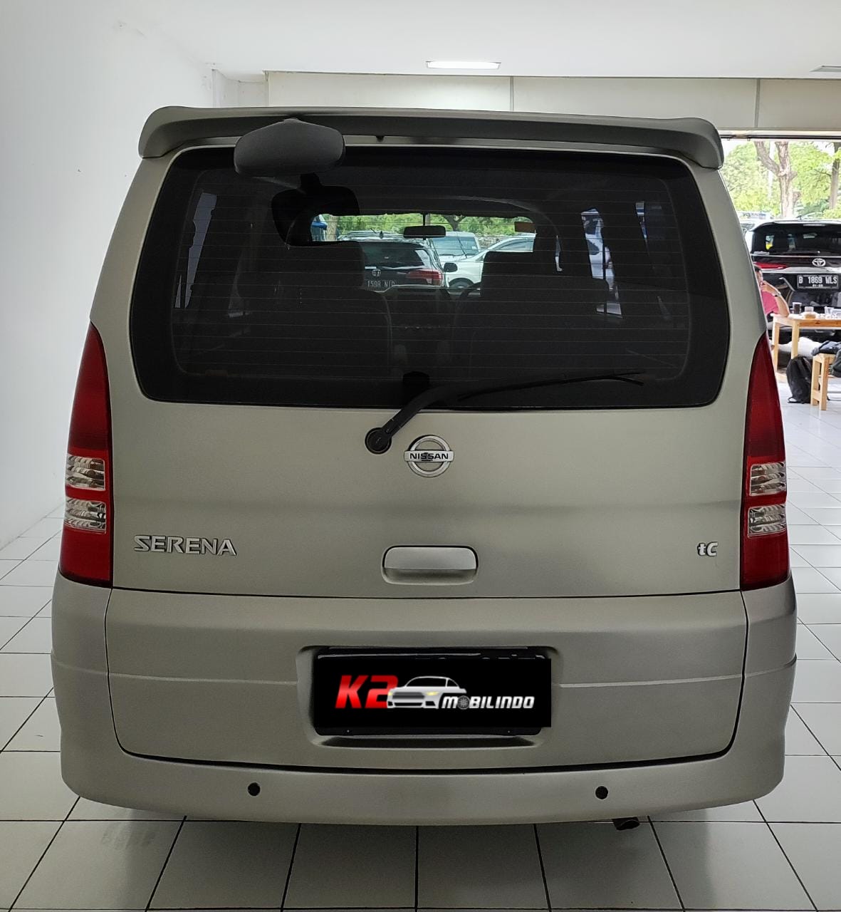 Used 2011 Nissan Serena  2.0 Comfort Touring AT 2.0 Comfort Touring AT for sale
