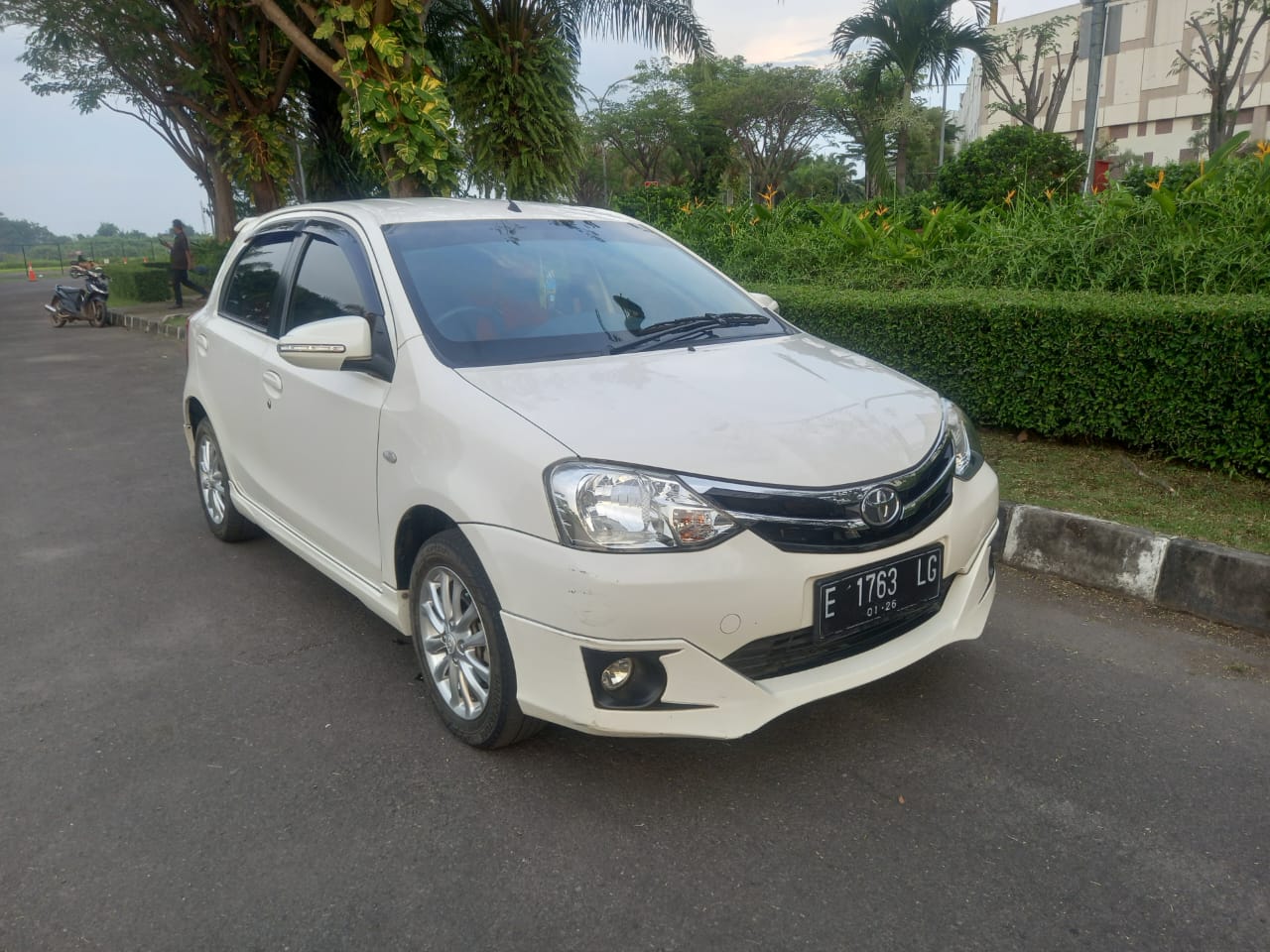 Second Hand 2015 Toyota Etios Valco Second Hand 2015 Toyota Etios Valco