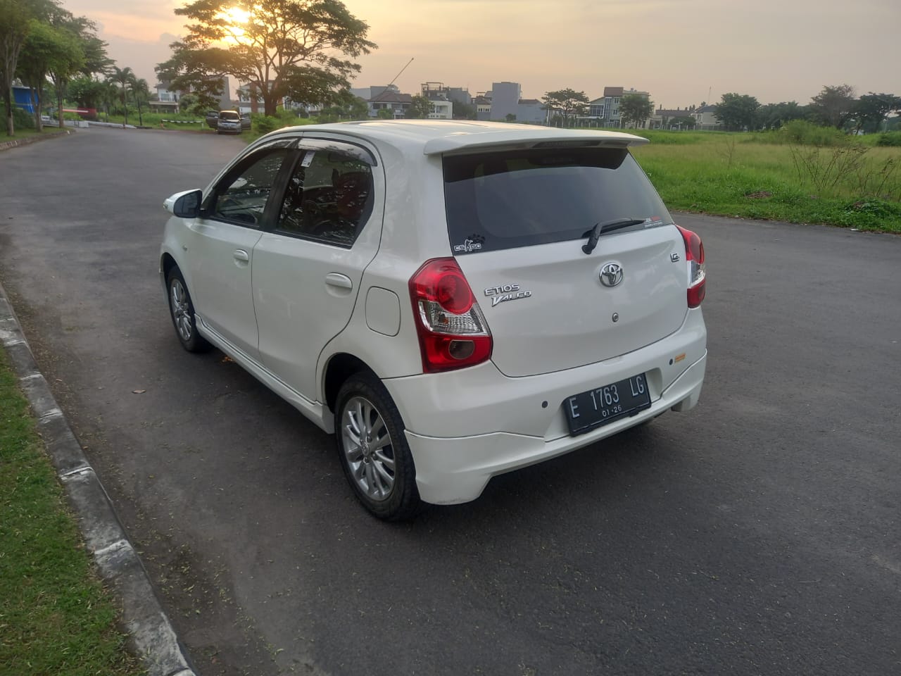2015 Toyota Etios Valco 2015 Toyota Etios Valco