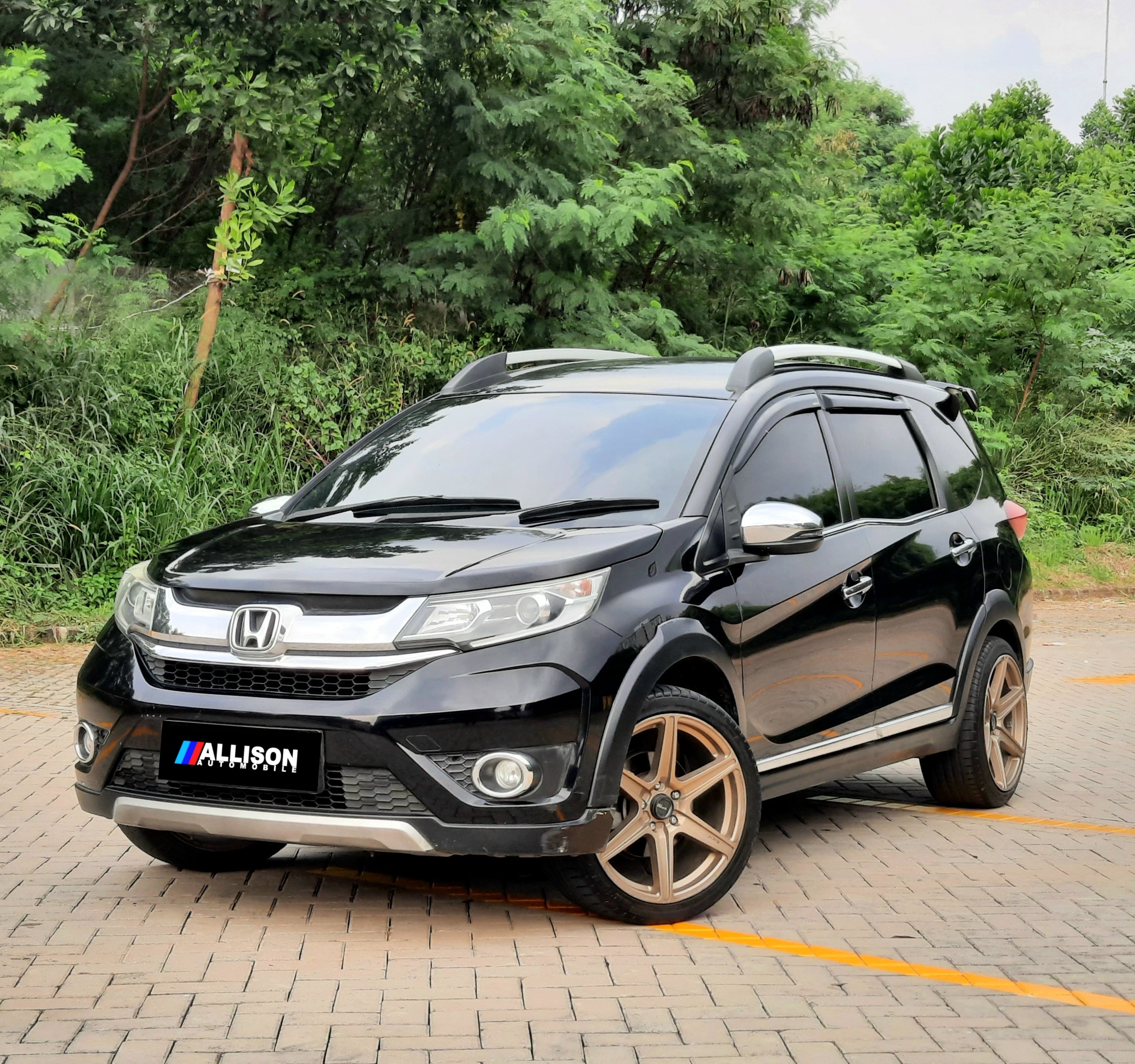 2016 Honda BRV  1.5 E CVT CKD 2016 Honda BRV  1.5 E CVT CKD