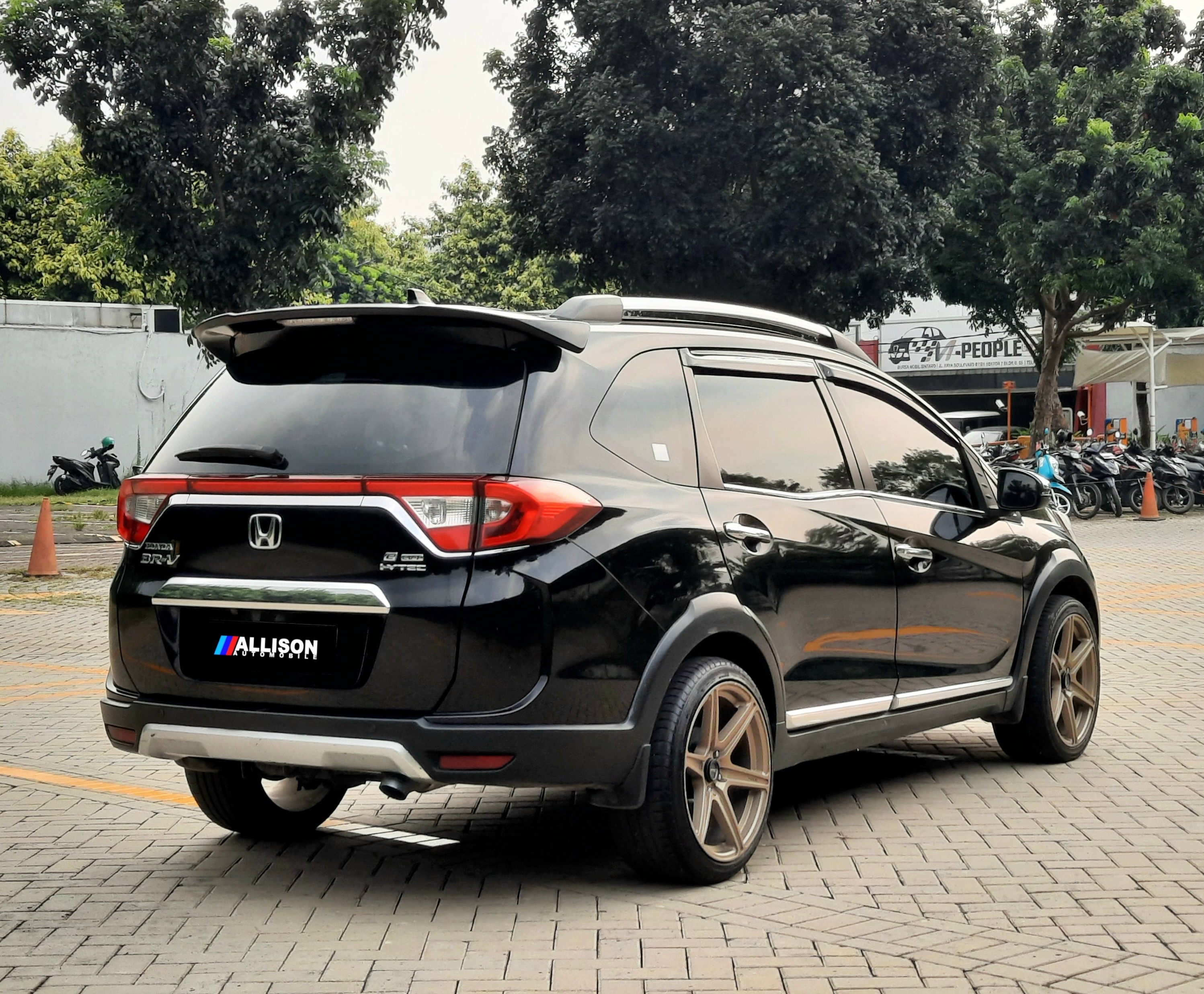 2016 Honda BRV  1.5 E CVT CKD 2016 Honda BRV  1.5 E CVT CKD