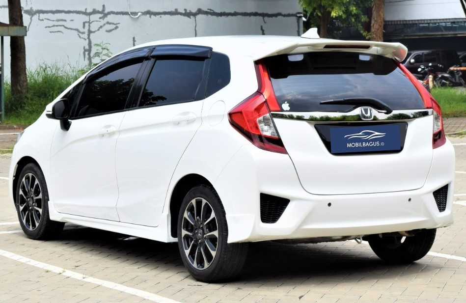 2017 Honda Jazz  RS CVT A/T 2017 Honda Jazz  RS CVT A/T