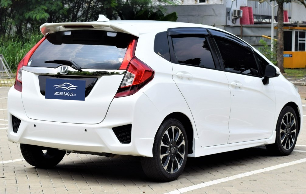 2017 Honda Jazz  RS CVT A/T 2017 Honda Jazz  RS CVT A/T