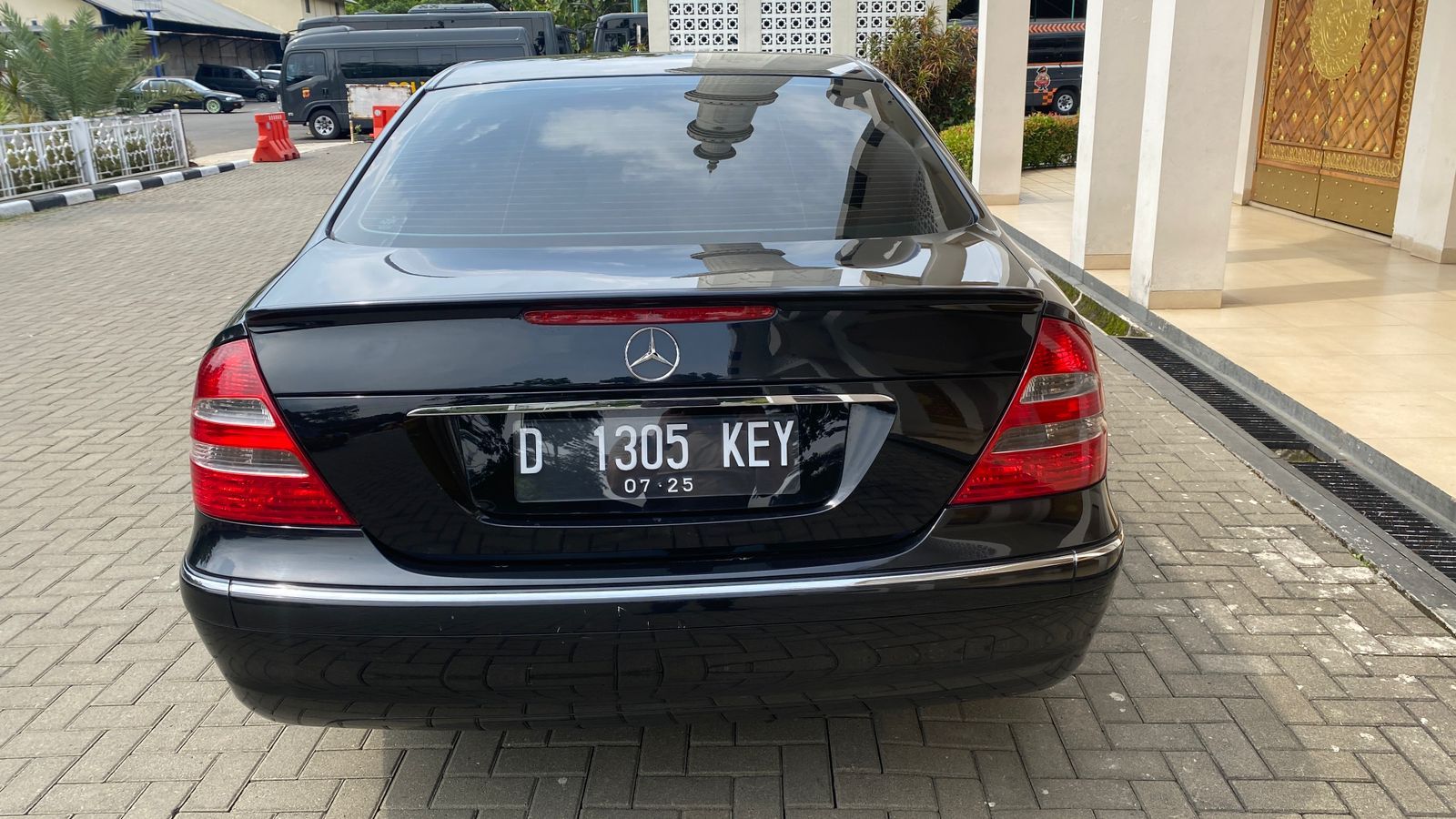 2003 Mercedes Benz E-Class E 240 Elegance 2003 Mercedes Benz E-Class E 240 Elegance