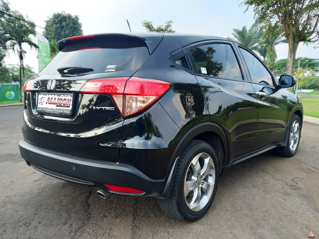 2017 Honda HRV  1.5 E AT 2017 Honda HRV  1.5 E AT