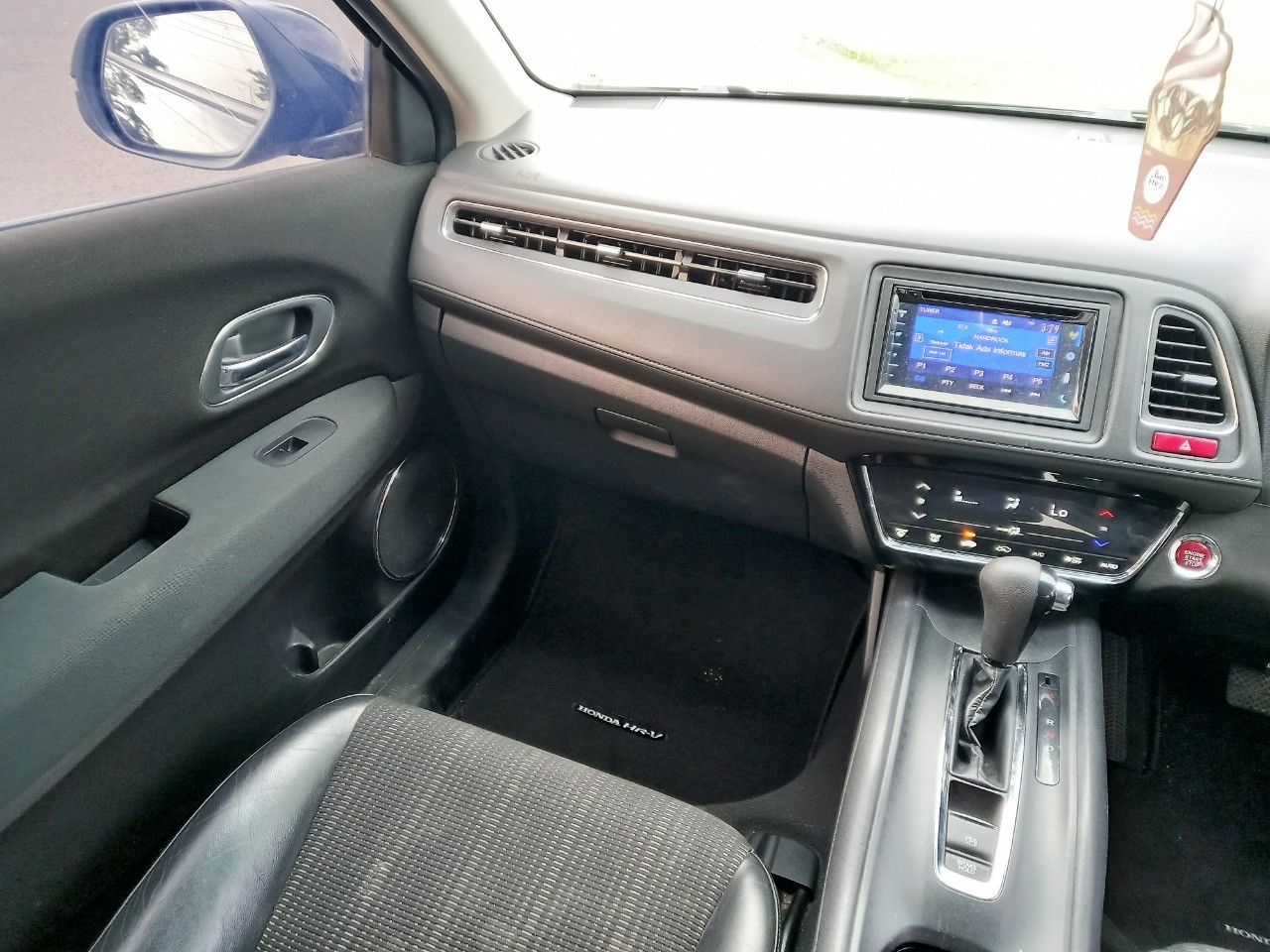 2017 Honda HRV  1.5 E AT 2017 Honda HRV  1.5 E AT