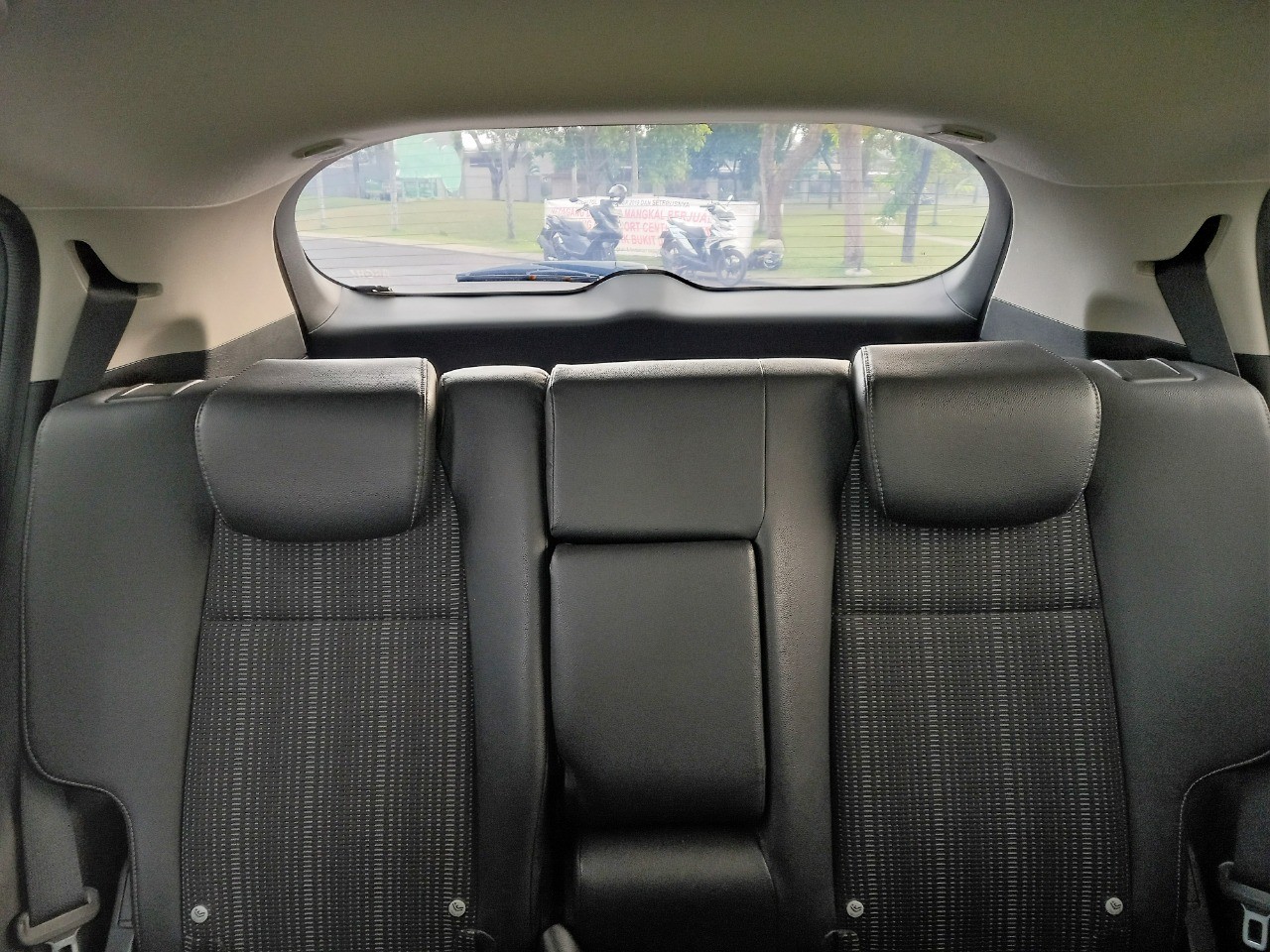 2017 Honda HRV  1.5 E AT 2017 Honda HRV  1.5 E AT