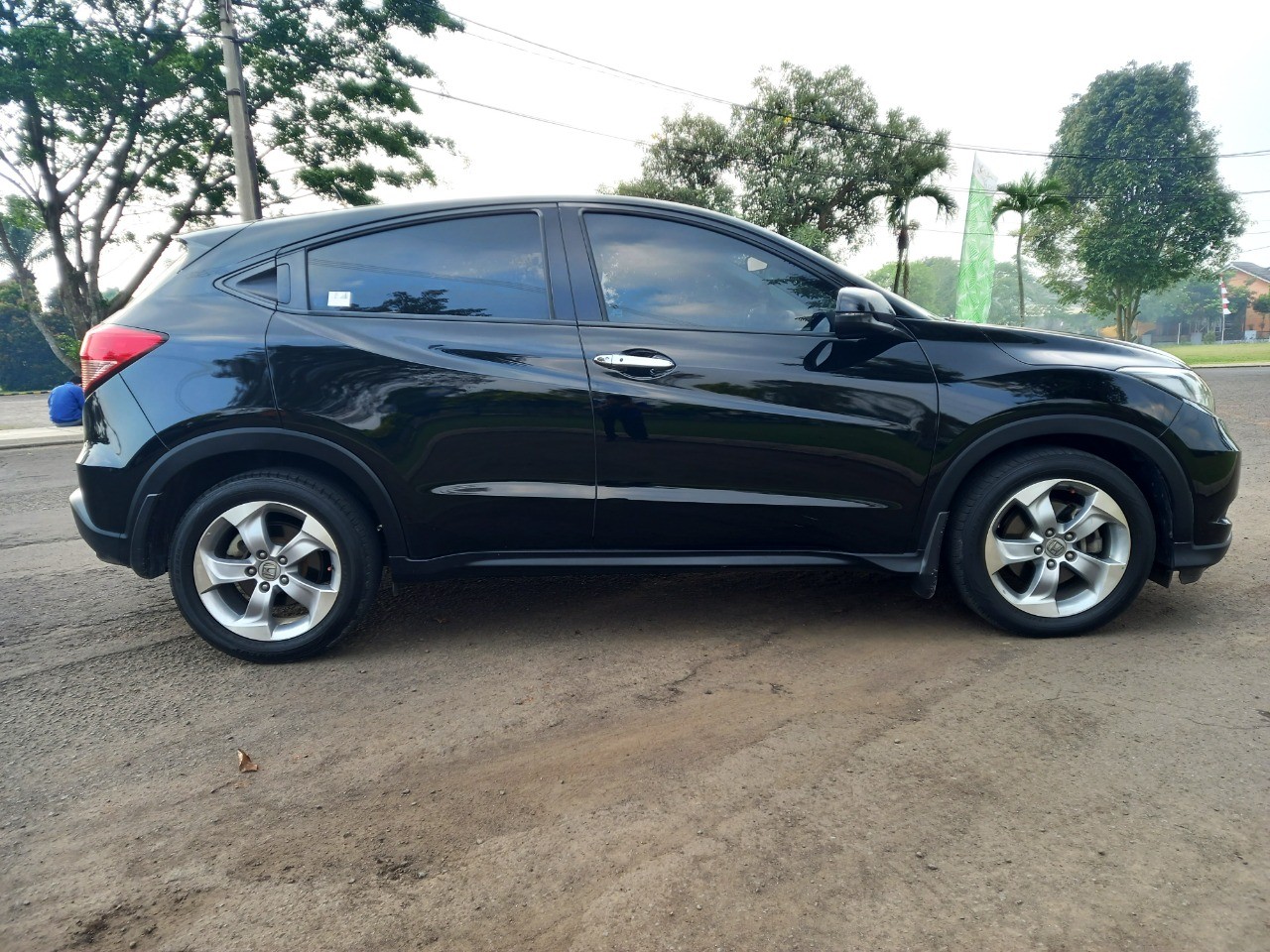 2017 Honda HRV  1.5 E AT 2017 Honda HRV  1.5 E AT