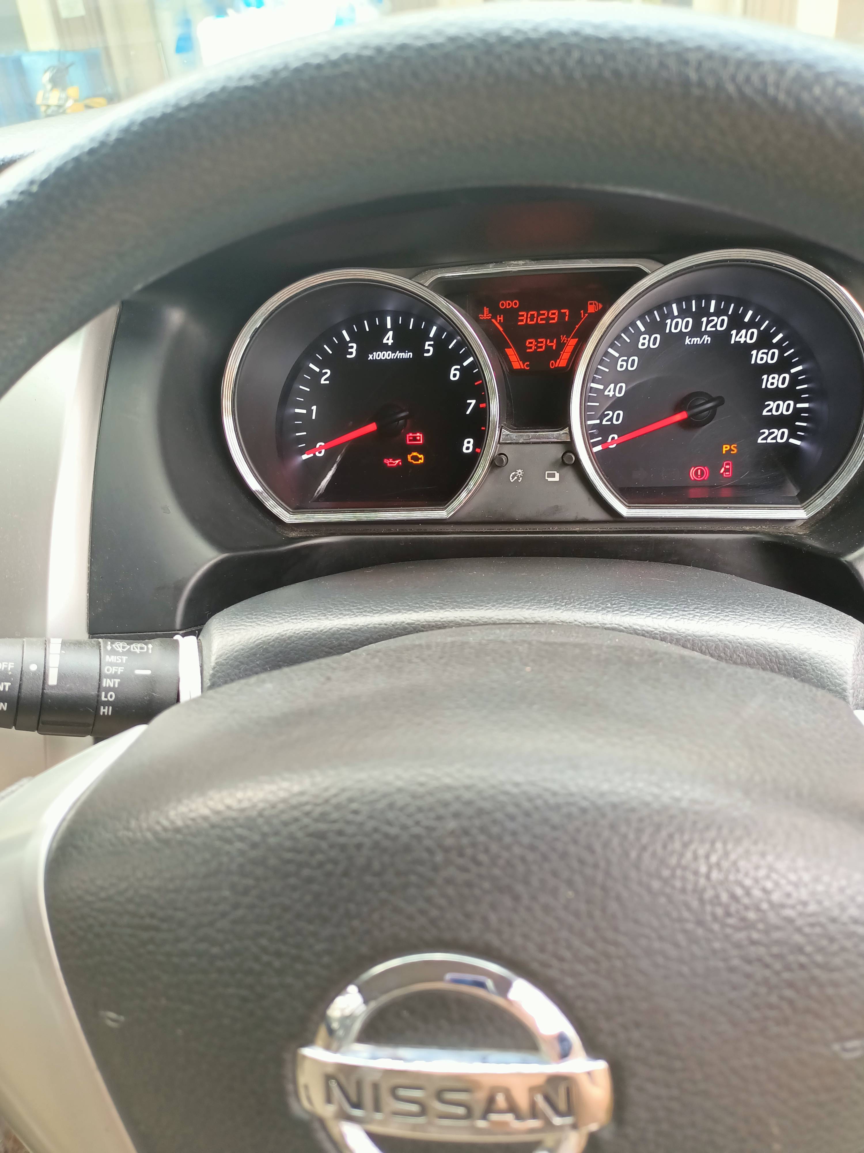 2015 Nissan Grand Livina 2015 Nissan Grand Livina