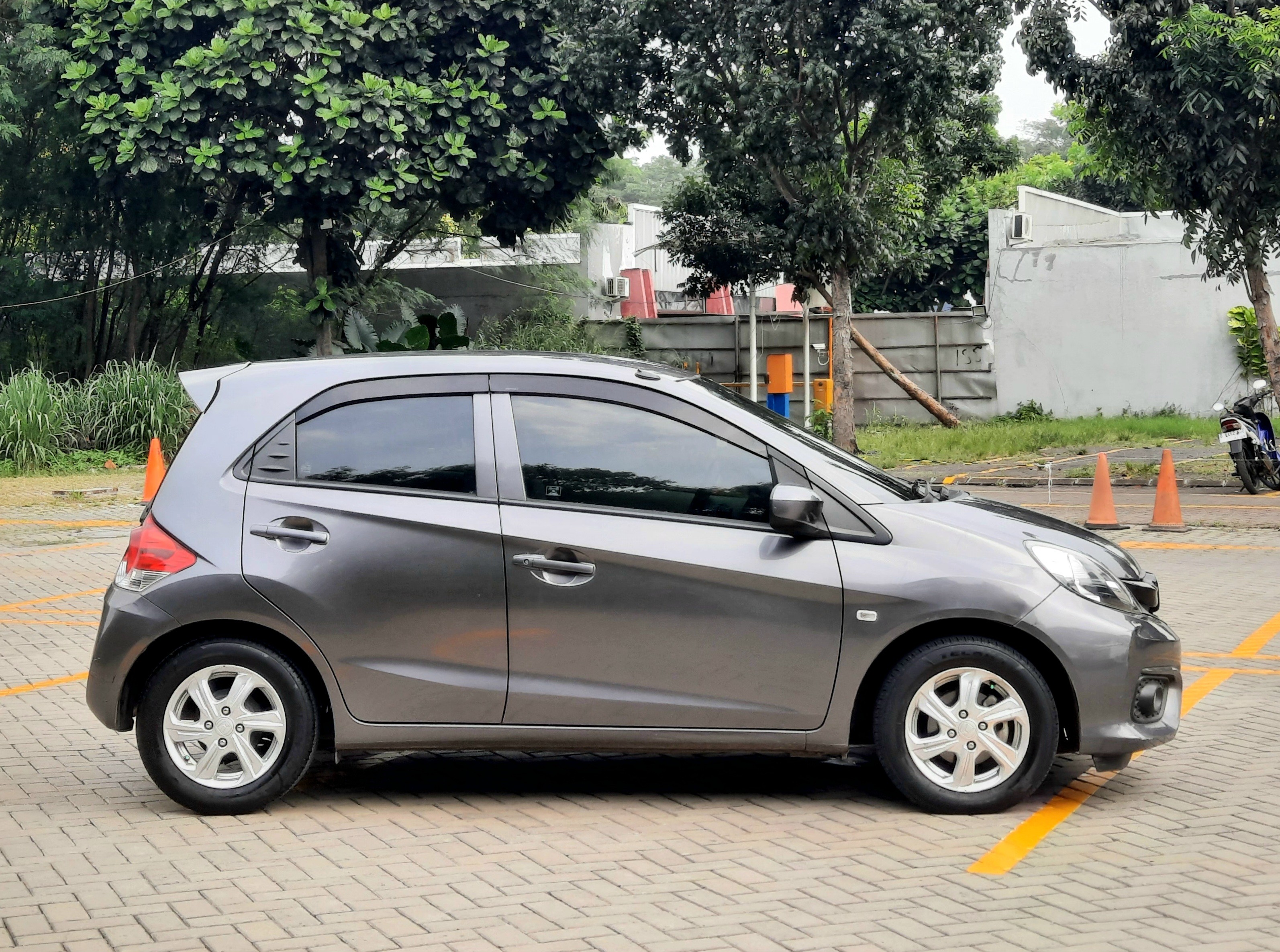 2018 Honda Brio  E AT 2018 Honda Brio  E AT