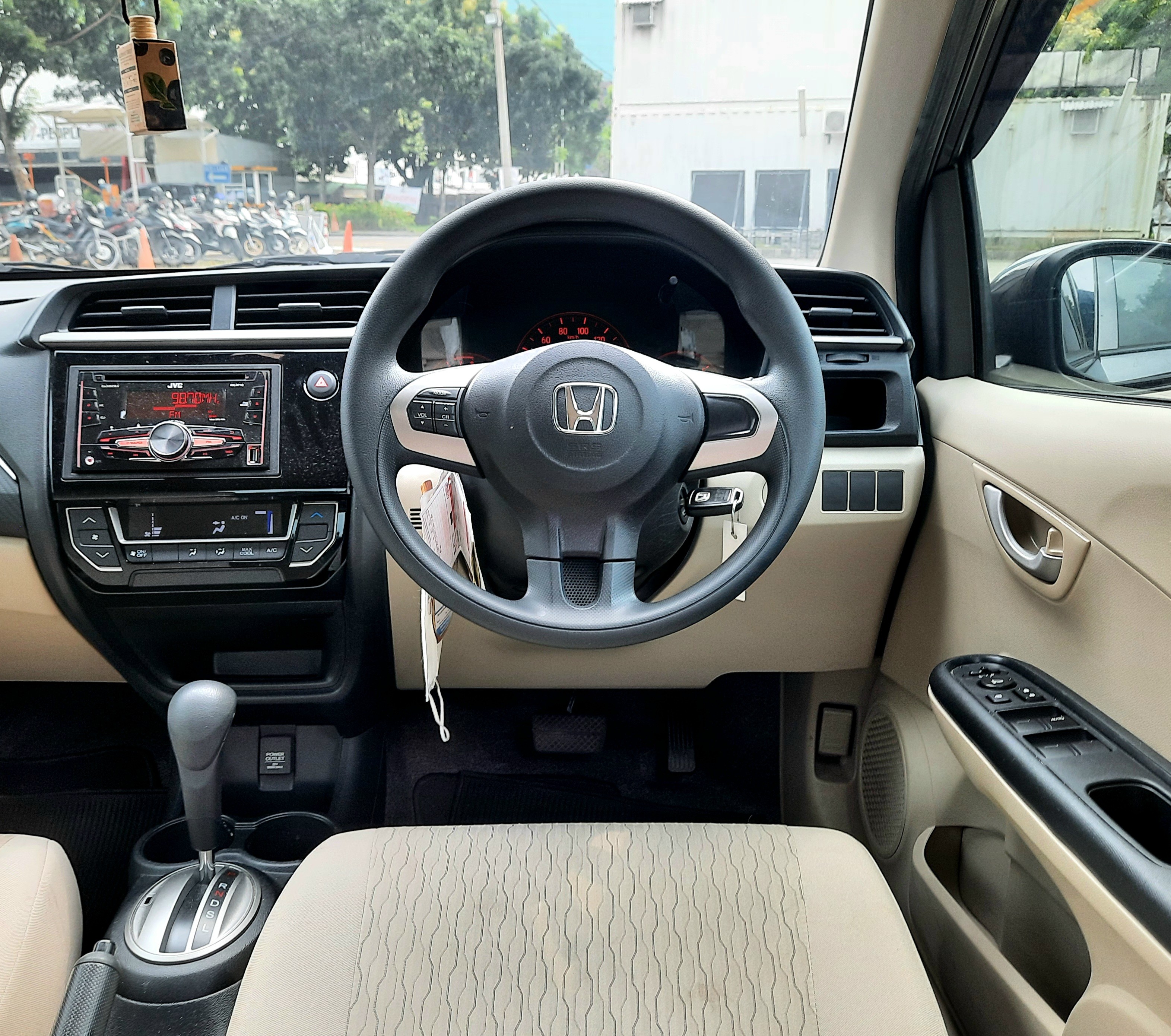 2018 Honda Brio  E AT 2018 Honda Brio  E AT