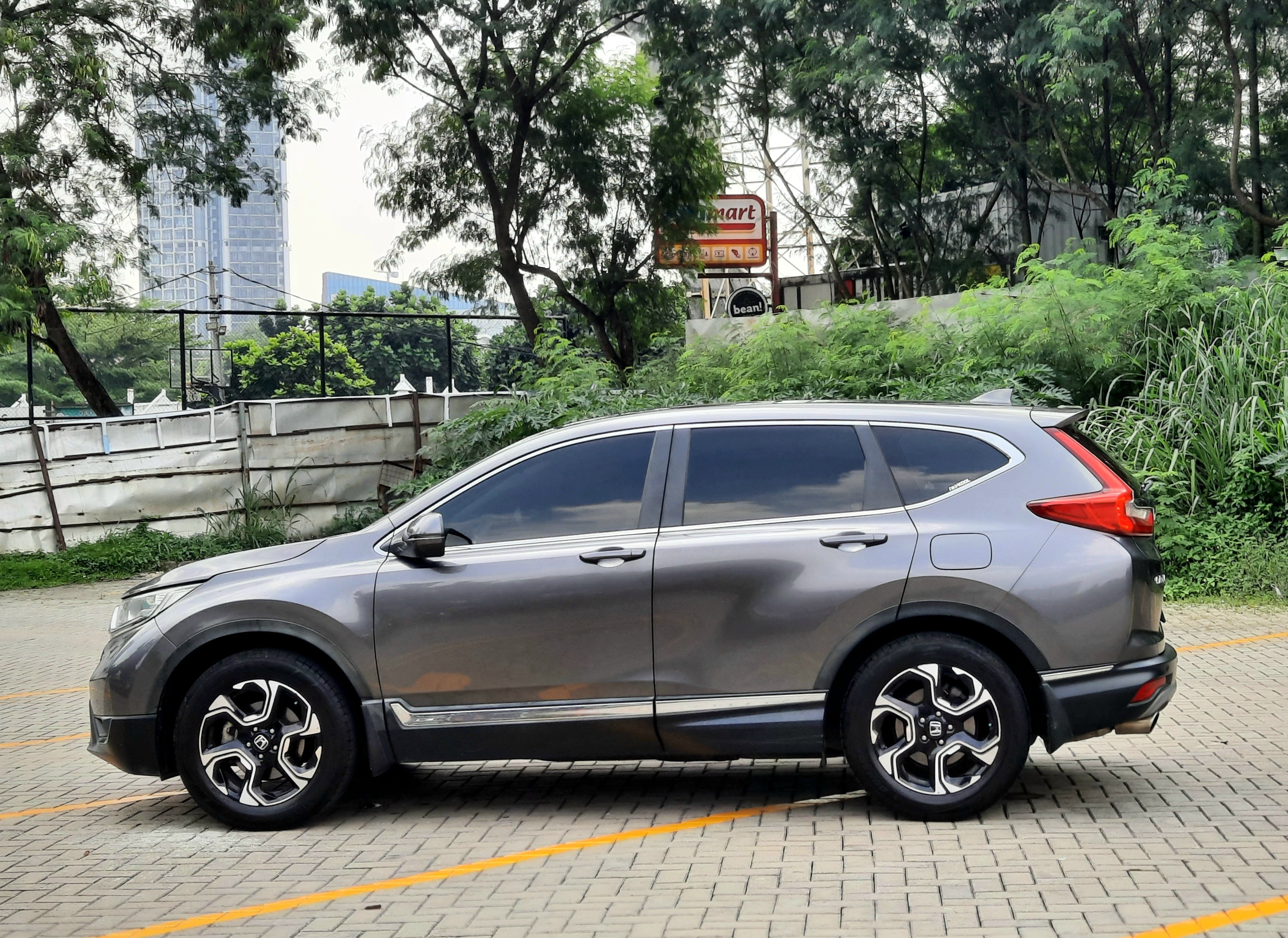 2017 Honda CR-V  1.5L Turbo 2017 Honda CR-V  1.5L Turbo