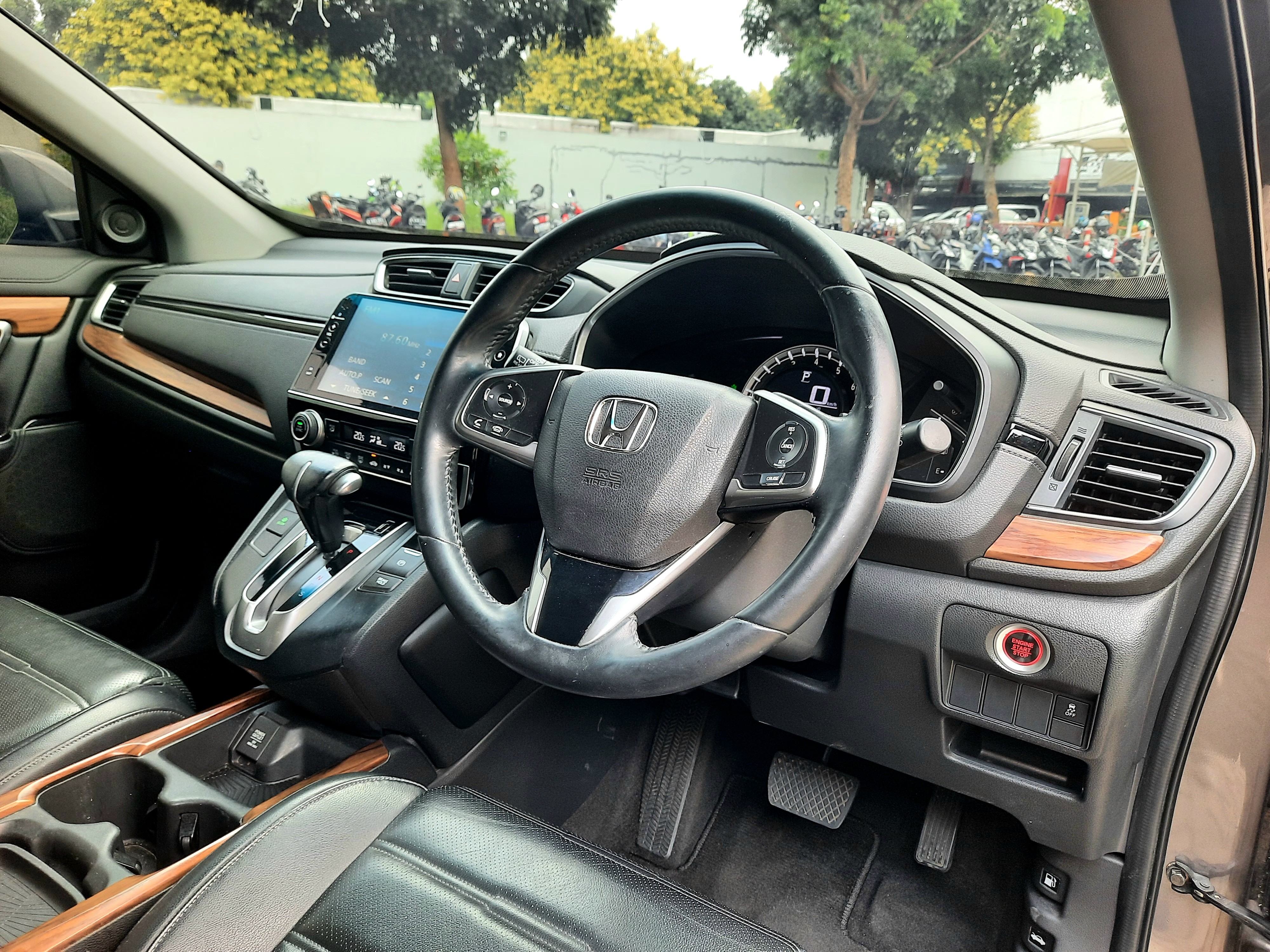 2017 Honda CR-V  1.5L Turbo 2017 Honda CR-V  1.5L Turbo
