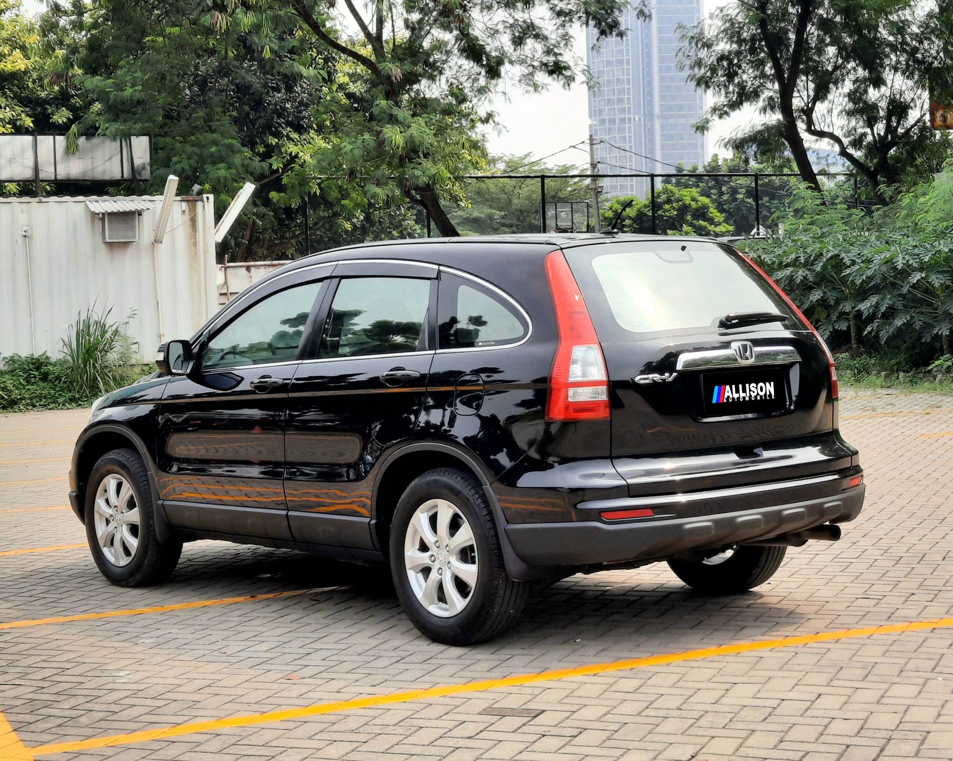 2010 Honda CR-V  2.0L AT 2010 Honda CR-V  2.0L AT