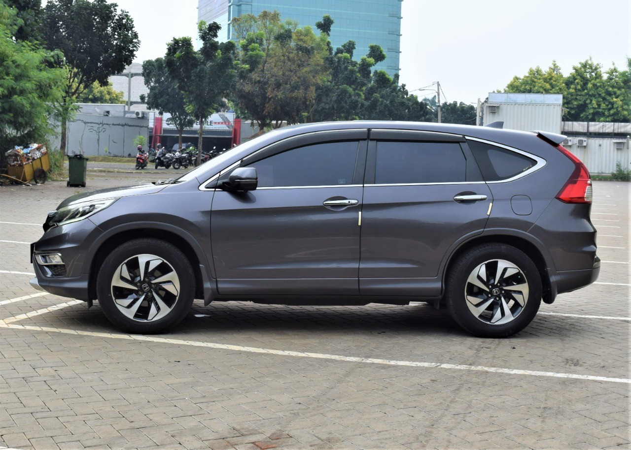 2015 Honda CR-V  2.4L Prestige AT 2015 Honda CR-V  2.4L Prestige AT