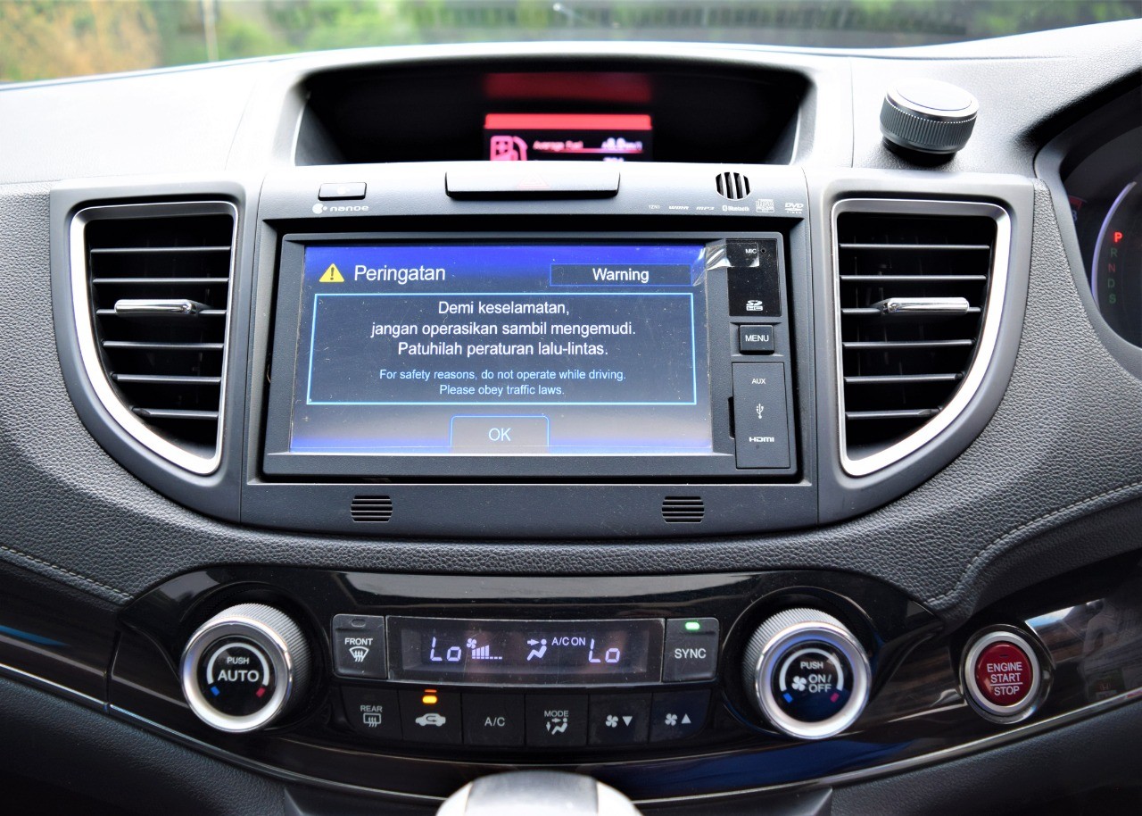 2015 Honda CR-V  2.4L Prestige AT 2015 Honda CR-V  2.4L Prestige AT