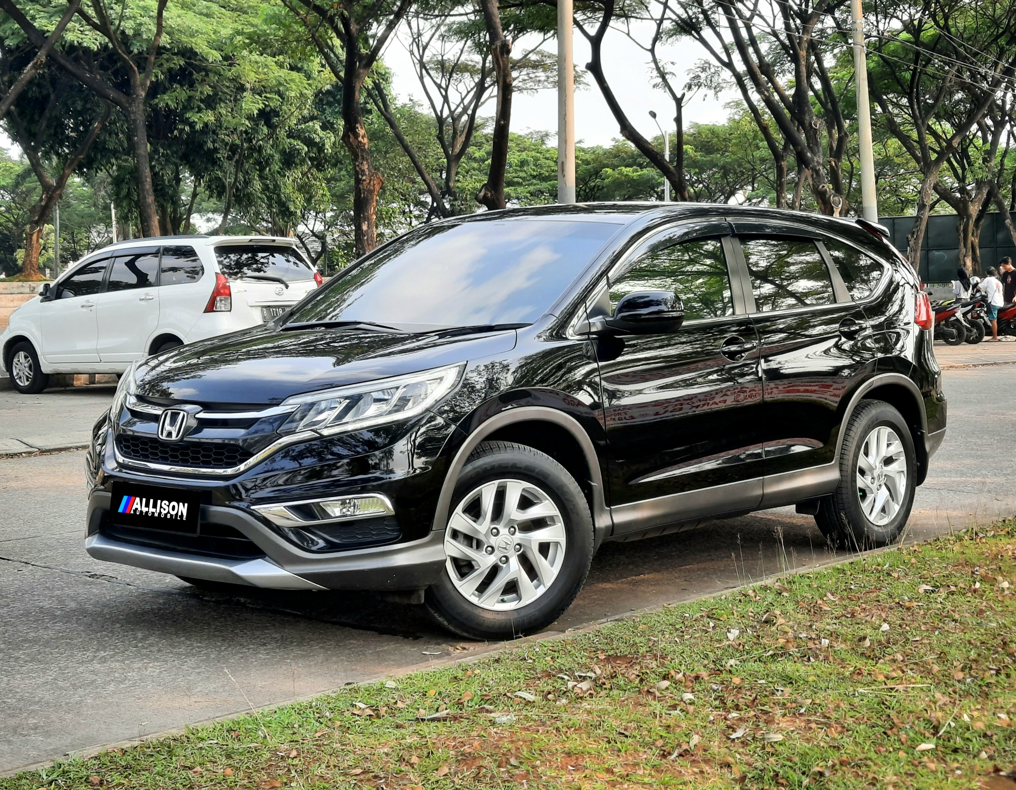 2016 Honda CR-V  2.0L AT 2016 Honda CR-V  2.0L AT