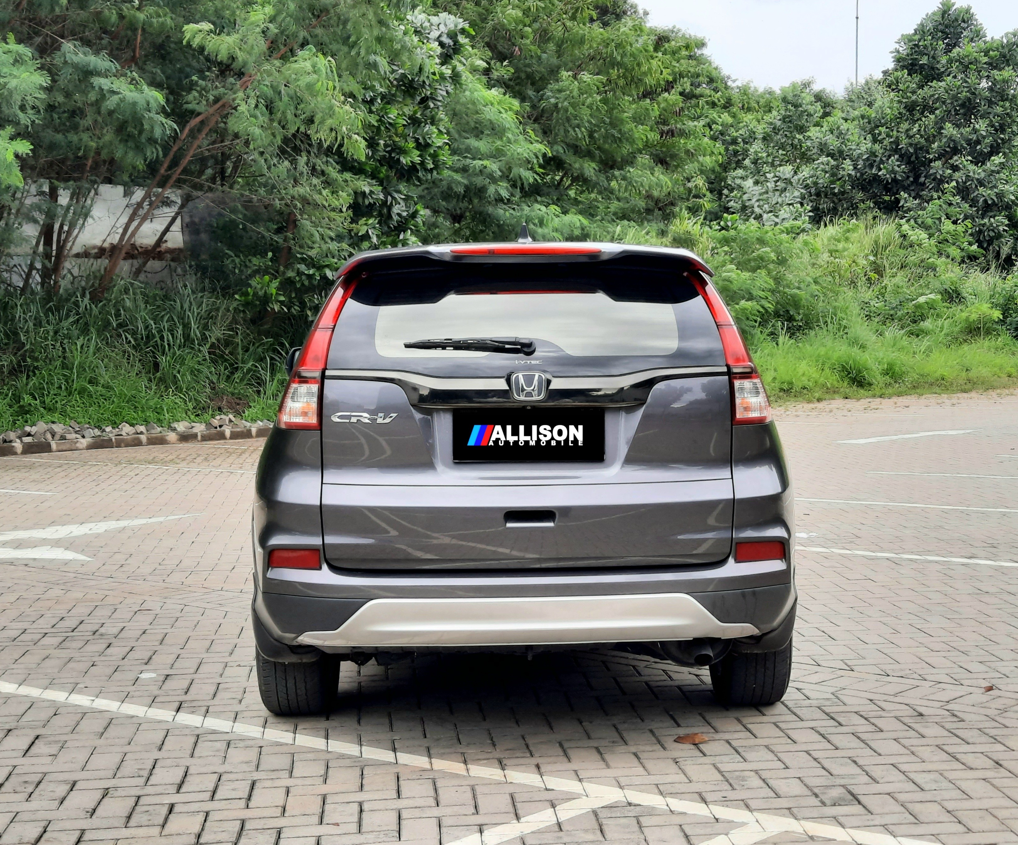 2016 Honda CR-V  2.0L AT 2016 Honda CR-V  2.0L AT