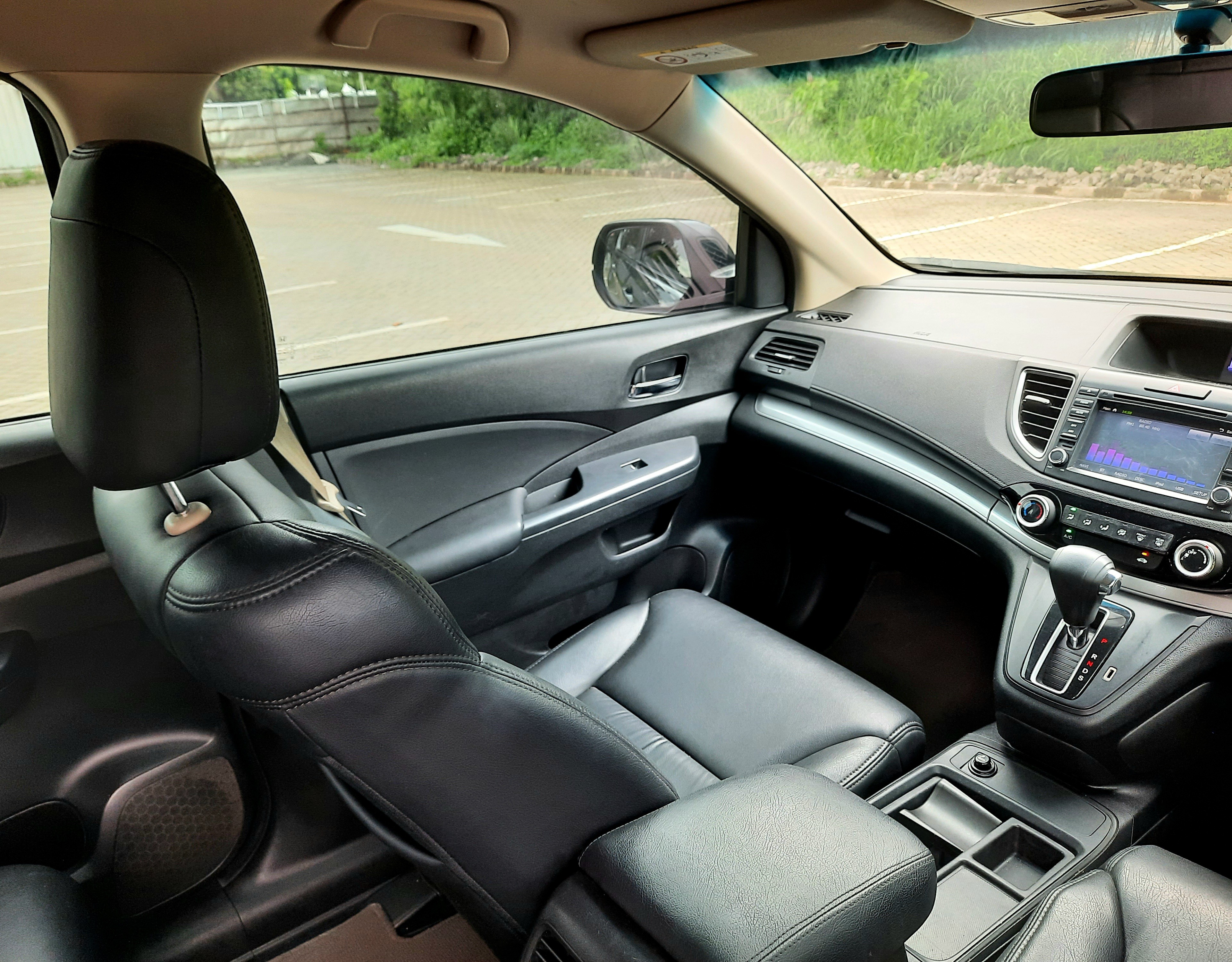 2016 Honda CR-V  2.0L AT 2016 Honda CR-V  2.0L AT