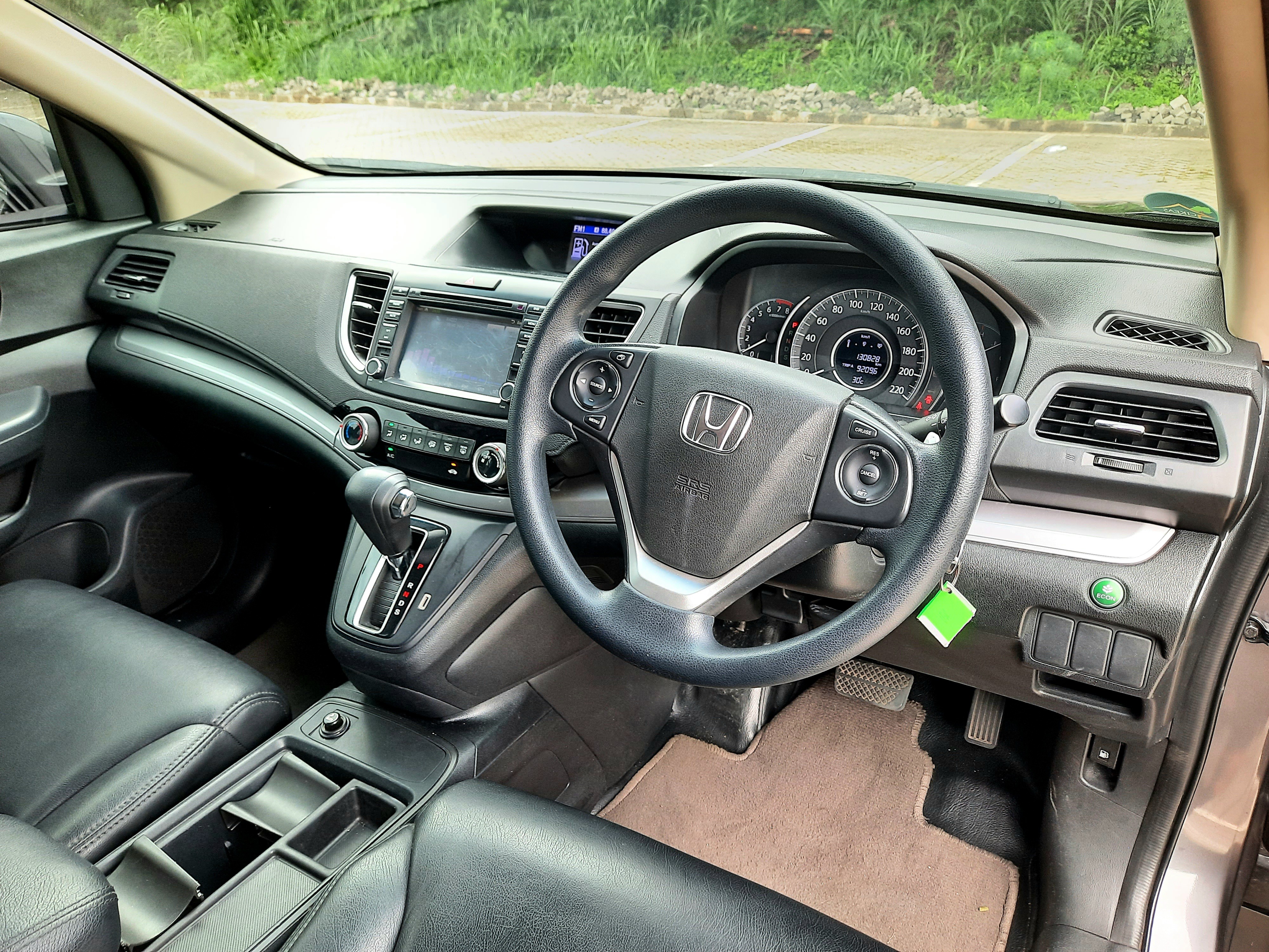 2016 Honda CR-V  2.0L AT 2016 Honda CR-V  2.0L AT