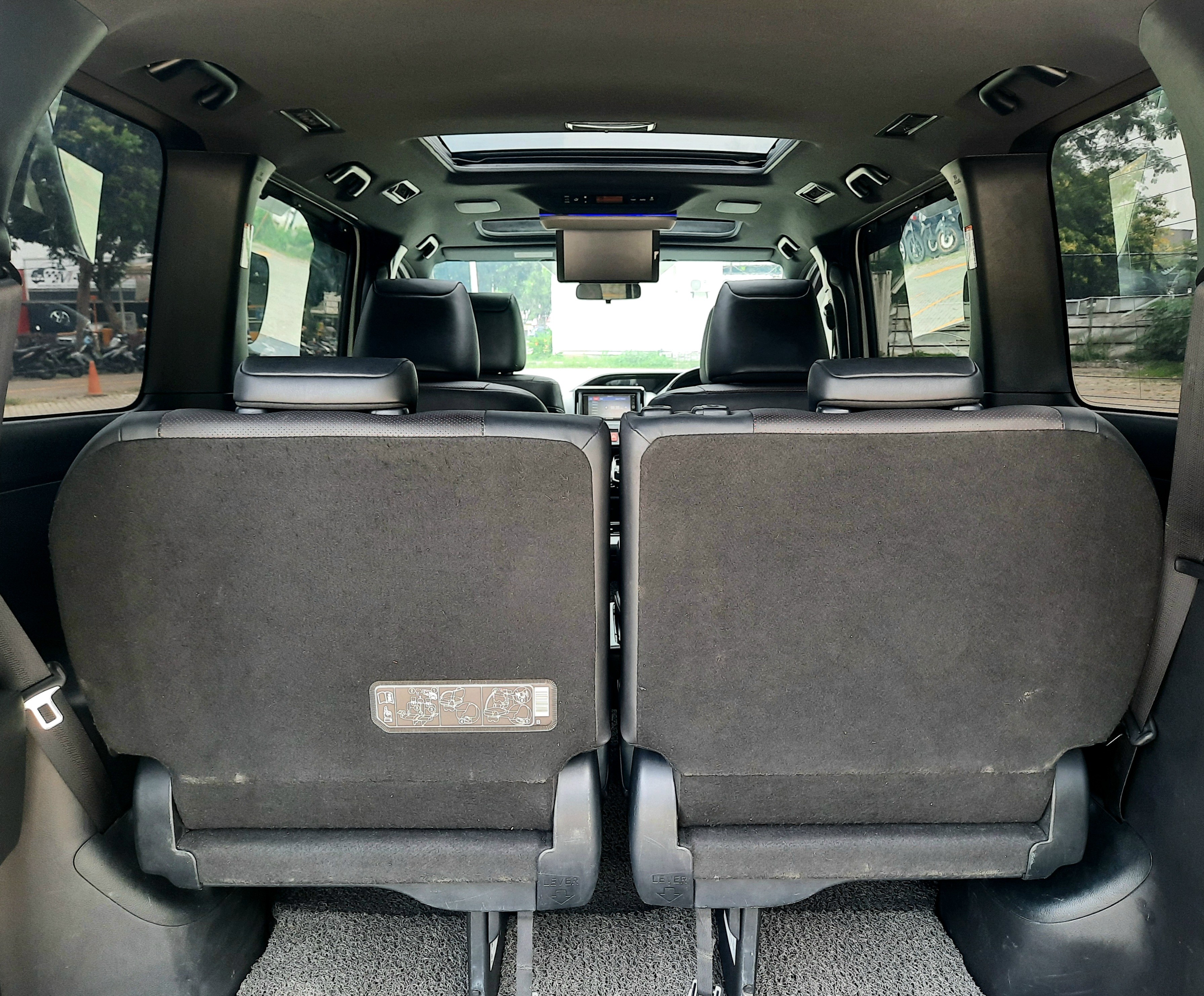 2018 Toyota Voxy 2.0 CVT 2018 Toyota Voxy 2.0 CVT