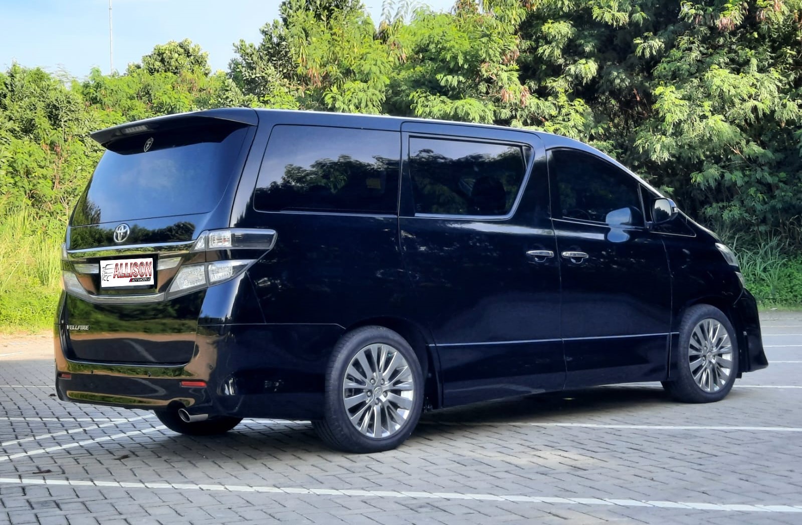 2013 Toyota Alphard Vellfire 2.4 Z A/T GOLDEN EYES 2013 Toyota Alphard Vellfire 2.4 Z A/T GOLDEN EYES