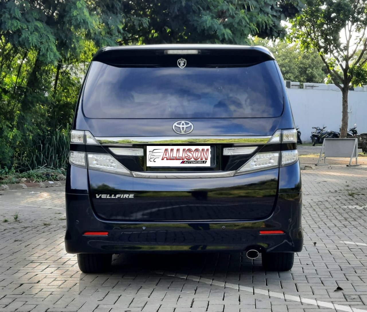 2013 Toyota Alphard Vellfire 2.4 Z A/T GOLDEN EYES 2013 Toyota Alphard Vellfire 2.4 Z A/T GOLDEN EYES